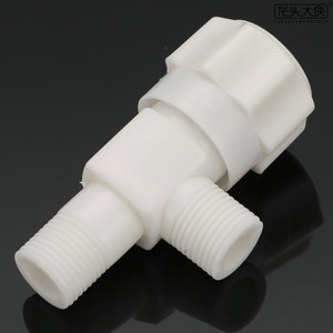 Robinet d'angle en plastique épaissi Warrior à trois voies 1/2 po pour chauffe-eau et toilettes à double sortie - Product Image 3