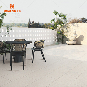 Carreaux <span class=keywords><strong>en</strong></span> porcelaine antidérapants <span class=keywords><strong>de</strong></span> 20mm d'épaisseur 60x60 pour le revêtement <span class=keywords><strong>de</strong></span> sol <span class=keywords><strong>de</strong></span> jardin, les zones <span class=keywords><strong>de</strong></span> <span class=keywords><strong>piscine</strong></span>, les pavés <span class=keywords><strong>de</strong></span> béton, la <span class=keywords><strong>terrasse</strong></span> et le design extérieur - Product Image 1