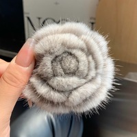 Broche en fourrure de vison faite à la main, accessoires floraux, broche en fourrure de vison de grande taille personnalisée pour vêtements, chaussures