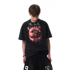 Camiseta de <span class=keywords><strong>hombre</strong></span> de manga corta 100% algodón transpirable con remaches de estrella y labios de diablo estilo americano - Product Image 1