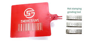 ป้ายซีลพลาสติกพิมพ์โลโก้ส่วนตัว ป้องกันการงัดแงะ สำหรับเสื้อผ้า กระเป๋าเดินทาง และภาชนะบรรจุ - Product Image 4