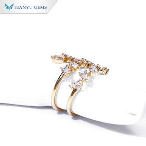 Tianyu宝石カスタマイズデザイン洋ナシカットモアッサナイトダイヤモンドイエローゴールド素材スパイラルリング - Product Image 2