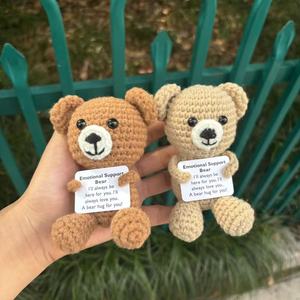 Regali Positivi: Orsetto di Crochet Fatto a Mano, Bambola Emozionale Lavorata a Maglia, Orsetto di Crochet per il Supporto e la Positività, Ideale come Regalo - Product Image 1
