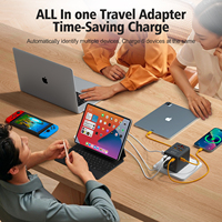 Adaptador de Enchufe Universal de Carga Rápida HST Global Travel 10A con 2 Puertos de Salida USB-A y 2 USB-C, Sin Conexión a Tierra, para Uso Hospitalario, 100-240V