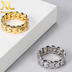 Bague Hip Hop unisexe en cuivre plaqué or 18 carats avec pierre en zircon - Product Image 4