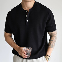 Italienischer Atmungsaktiver Acryl-Faser-Strickpullover mit Rundhalsausschnitt, Garngefärbtes Einfarbiges Kurzarm-Herren-Freizeit-Business-T-Shirt