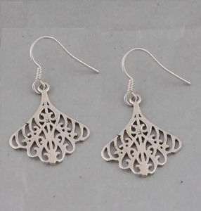 Boucles d'oreilles en argent sterling 925 massif faites à la main avec charme uni et bohème au prix d'usine - Product Image 1