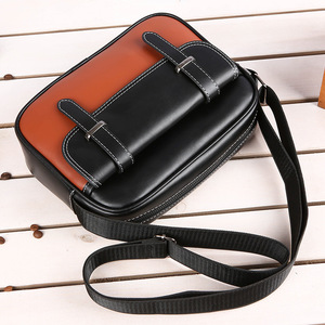 Sac bandoulière messager imprimé en cuir PU de <span class=keywords><strong>luxe</strong></span> imperméable, personnalisé, pour <span class=keywords><strong>homme</strong></span>, idéal pour le voyage, vente en gros - Product Image 1