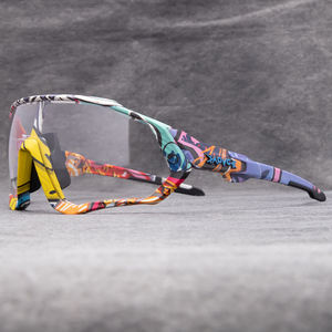 <span class=keywords><strong>Gafas</strong></span> de Ciclismo Deportivas Fotocromáticas <span class=keywords><strong>Kapvoe</strong></span> para Hombre y Mujer, <span class=keywords><strong>Gafas</strong></span> de Ciclismo de Montaña MTB, <span class=keywords><strong>Gafas</strong></span> de Sol para Ciclismo - Product Image 1