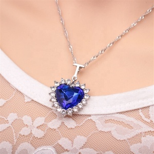 Collar con Colgante Romántico de <span class=keywords><strong>Diamante</strong></span> Corazón del Océano, Estilo Clásico de Moda, Regalo de Navidad 2020 para Mujer - Product Image 3