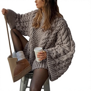 เสื้อโค้ทแขนยาวสีพื้นสไตล์เกาหลี ดี หยุน ผลิตจากโพลีเอสเตอร์ เสื้อผ้าผู้หญิง คอลเลคชั่นฤดูใบไม้ร่วง-ฤดูหนาว ปี 2025 - Product Image 1