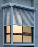 Persianas Enrollables Automáticas de Aleación de Aluminio con Control Remoto, Ahorro de Energía, Resistentes a la Intemperie, Seguras, Tamaño Personalizado para Villa