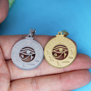 Jeroglíficos egipcios Horus ojo COLLAR COLGANTE personalizado grabado DIY Acero inoxidable chapado en oro accesorios de joyería al por mayor - Product Image 1