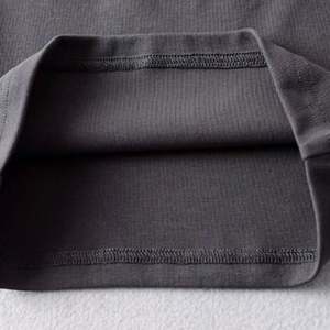 Camiseta corta sin mangas informal deportiva fresca de verano de alta calidad personalizada al por mayor, camiseta sin mangas con hombros descubiertos y cuello cuadrado - Product Image 2