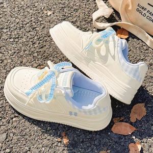 Zapatillas Casuales de Estilo Coreano para Mujer, Modelo 2026, de Cuero, Blancas, de Caña Baja, con Suela Gruesa y Elevada, para Estudiantes, Calzado Diario - Product Image 6