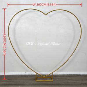 Arco de Metal Dorado de Alta Calidad para Fondo, Flores de Alta Simulación, Marco en Forma de Corazón Personalizado para Bodas, para Eventos Modernos y Elegantes - Product Image 3