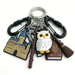 Llavero de PVC con logotipo de polivinilo cloruro de silicona suave 2D diseñado por expertos de Ultimate Factory - Product Image 1