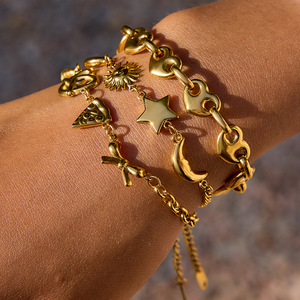 Fashion Charm Bracelet Zinc Alloy Gold Tone Food Shape Women's Jewelry <b>Gift</b> - Product Image 2