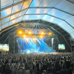 אירועי פסטיבל מוזיקה גדולים מחוץ לאירועי פסטיבל מוזיקה ואוהלים מופע מוזיקה
