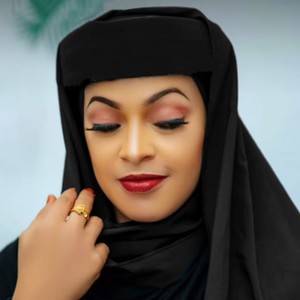 غطاء رأس إسفنجي مخيط يدويًا بطيات تصميم رأس عمامة إسلامية أنيقة صلبة مع حجاب - Product Image 4