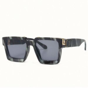 Lunettes de soleil carrées à grande monture tendance avec logo personnalisé, protection UV400, pour hommes et femmes - Product Image 2