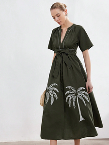 Vestido Casual Maxi de Verano 2025, Elegante, Bordado, Manga Corta, Cintura Natural, Verde Oscuro, 100% Algodón Tejido para Mujer - Product Image 3