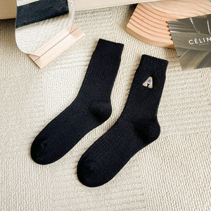Chaussettes d'hiver pour femmes, logo brodé, coton épais, chaudes, unies, douces et moelleuses - Product Image 5