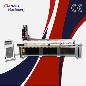 Máquina CNC <span class=keywords><strong>de</strong></span> fresado <span class=keywords><strong>de</strong></span> perfiles <span class=keywords><strong>de</strong></span> aluminio y PVC para puertas, equipo <span class=keywords><strong>de</strong></span> copiado y fresado para persianas, dispositivo automático <span class=keywords><strong>de</strong></span> perforación <span class=keywords><strong>de</strong></span> orificios <span class=keywords><strong>de</strong></span> drenaje para ventanas - Product Image 1