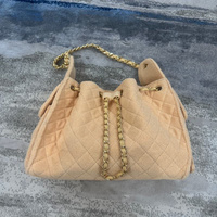 Sac à bandoulière beige pour femme, aspect daim doux, détail chaîne, grande capacité, sac à main décontracté à porter en bandoulière
