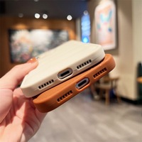 Étui de téléphone portable de luxe en cuir doux personnalisable de qualité supérieure, résistant aux chocs, design gonflé, protection de l'appareil photo, 14 Pro Max
