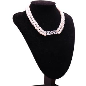 قلادة لؤلؤ نسائية متعددة الطبقات بتصميم أنيق مع حروف يونانية من مجتمع زيتا فاي بيتا - Product Image 3