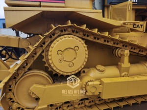 Bulldozer sur chenilles Caterpillar D7R jaune, équipement de terrassement et de construction, bulldozer lourd sur chenilles - Product Image 4