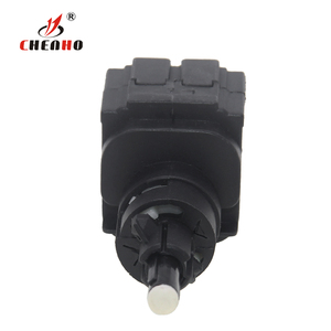Interrupteur de feux stop de pédale de frein 4 broches pour VW Audi Seat <span class=keywords><strong>Skoda</strong></span> 6Q0945511 - Product Image 6
