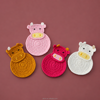 En gros, articles de décoration intérieure : Sets de table tricotés, sous-verres mignons en fil de vache, sous-verres en crochet faits main en forme de vache