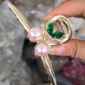 Wholesale Fashionable Fruit <b>Hair</b> Claw Clip Cherry Alloy Cross Clips Eco-Friendly for Women Daily Use - Product Image 5
