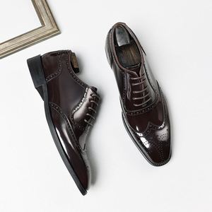 Zapatos de Hombre de Cuero Genuino Hechos a Mano de Lujo, Personalizados, Adecuados para Eventos Casuales, Formales, Fiestas y Bodas - Product Image 1