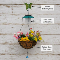 Panier suspendu solaire pour plantes avec doublure en fibre de coco, cadre en fer forgé thermolaqué, accent papillon, décoration quotidienne pour jardin et porche