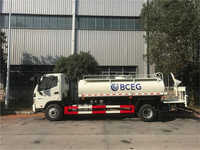 Camion citerne à eau Foton 4X2 avec une capacité de 4 000 L à vendre, camion arroseur avec réservoir d'eau de 5 000 L, 1 000 litres, 2 000 litres, remorque à réservoir d'eau