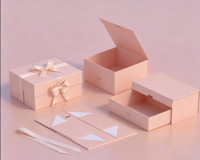 Boîte d'expédition écologique et recyclable sur mesure avec papier de soie et impression UV, ensemble d'emballage de vêtements de marque pour boutique en ligne