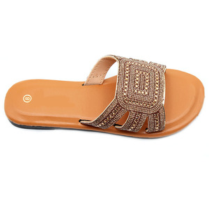 Sandales et pantoufles pour femmes tendance, légères, respirantes, confortables, avec strass, style estival tendance - Product Image 3