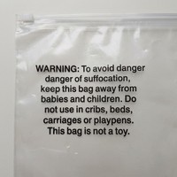 Bolsa de Plástico Mate con Cierre Ziplock y Logotipo Personalizado Premium, para Ropa y Envíos al por Mayor
