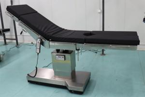 โต๊ะผ่าตัดระบบไฟฟ้าไฮดรอลิก C-ARM/X-RAY 503-D2 สำหรับใช้ทางการแพทย์ วัสดุโลหะ - Product Image 4