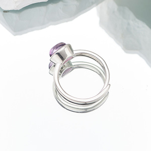 Anello in Ametista Naturale, Argento Sterling S925, Cabochon Geometrico, Versatile ed Elegante - Product Image 1