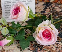 Centre de table en fleurs artificielles de style européen, trois roses en flanelle, pour la décoration de la maison et des mariages, fait main, toucher naturel