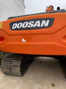 Doosan DX225LC Excavadora de orugas usada Doosan DH220LC DX225LC DH225LC Máquina excavadora de segunda mano en stock para la venta - Product Image 4