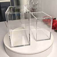 Vitrine de collection portable en acrylique de qualité supérieure pour protecteurs de booster Po Kemon Célébration du couvercle magnétique moderne