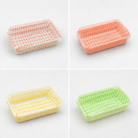 Boîte à gâteau rectangulaire en PET transparent avec couvercle en dôme rigide à motif gingham de qualité alimentaire jetable pour sushi, salade, pain, mousse