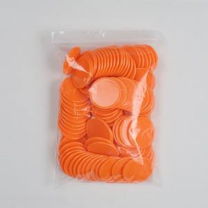 100 יחידות צ'יפס פוקר מפלסטיק, מטבעות למידה מפלסטיק, מיני צ'יפס פוקר, אסימוני משחק צבעוניים, צ'יפס בינגו למשחק, לימוד מתמטיקה - Product Image 4