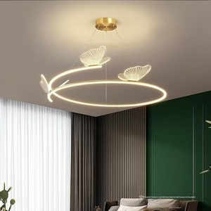 Lampada a Sospensione Moderna a Forma di Farfalla con Altezza Regolabile per Camera dei Bambini, LED ad Alto CRI 95, Struttura in Ferro e Acrilico, 60cm - Product Image 3