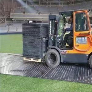 헤비 듀티 유연한 Hdpe Uhmwpe Hdpe 건설 임시 복합 지상 매트 잔디 보호 도로 매트 주차 트럭 용 - Product Image 2